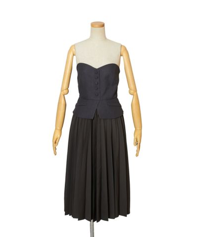 Belt removed (gray)