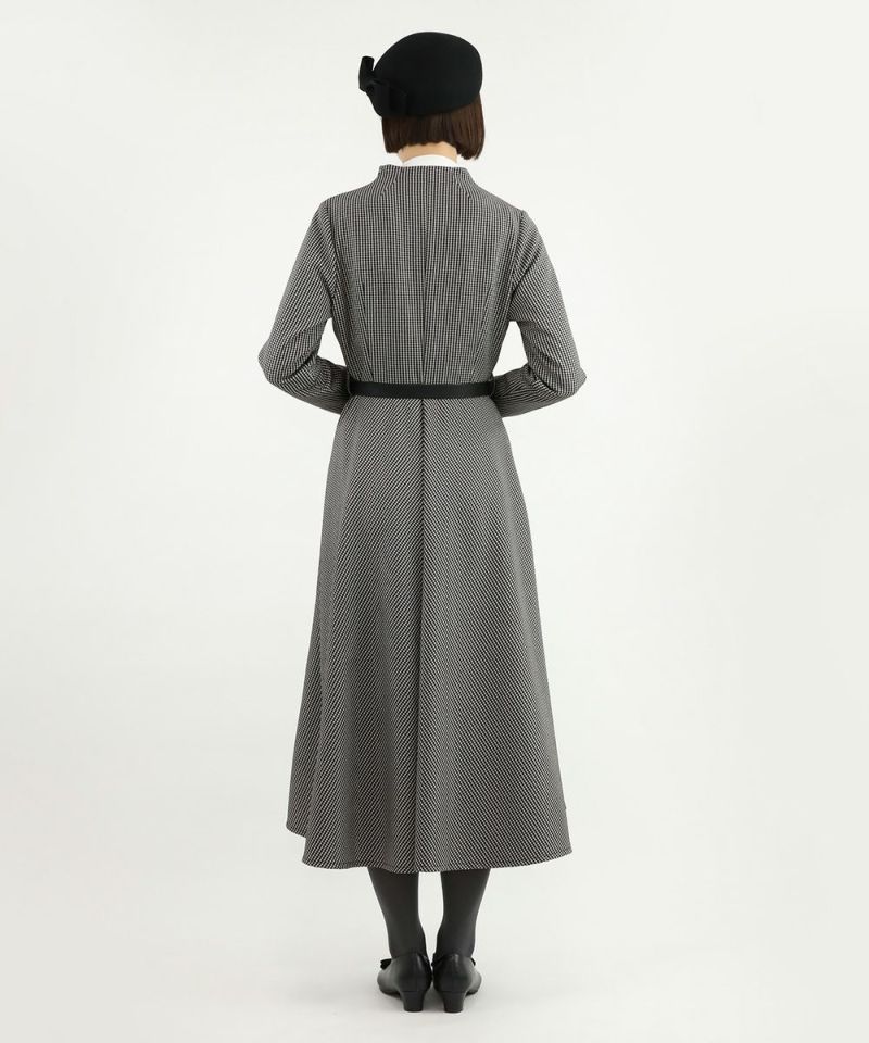 black×white / 165cm