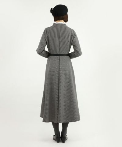 black × white / 165cm