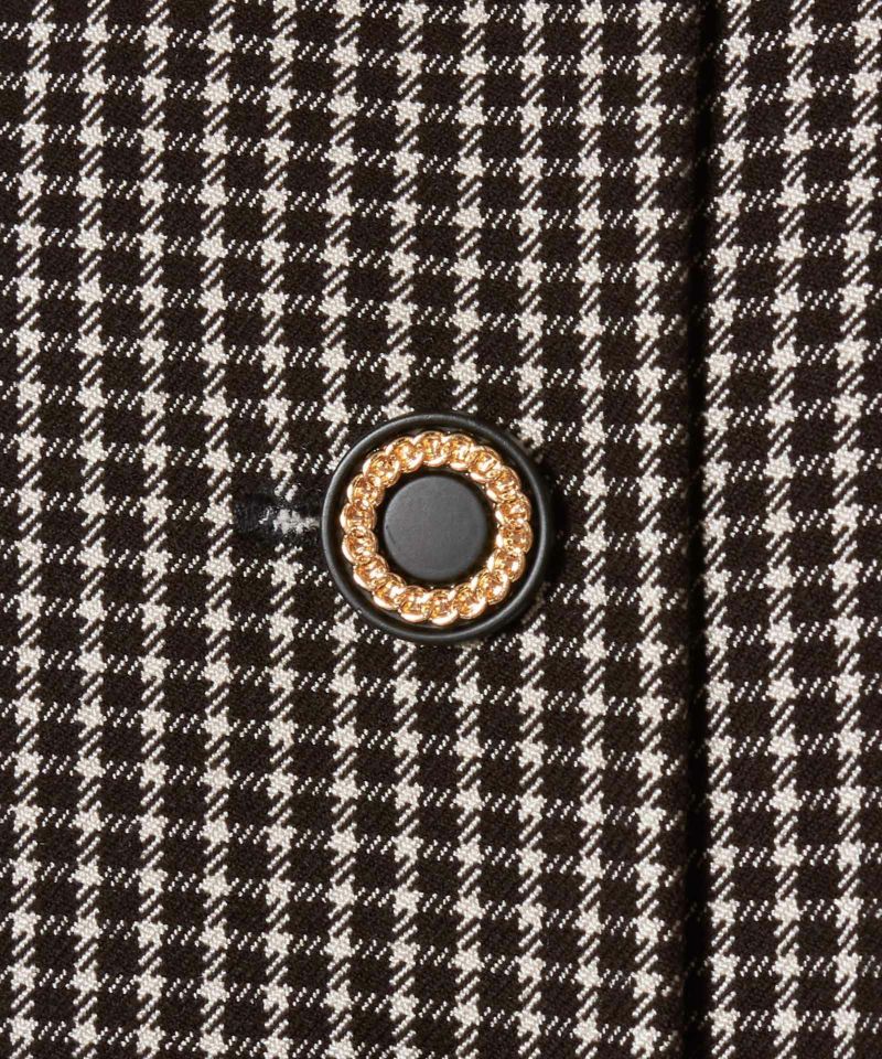 釦アップ (black×white)