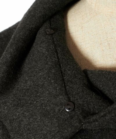 Lace collar removal (gray)