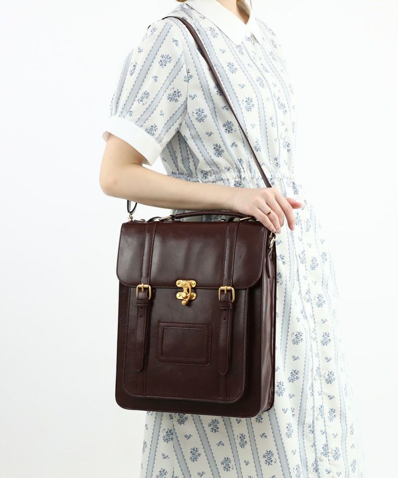 For shoulder bags / brown