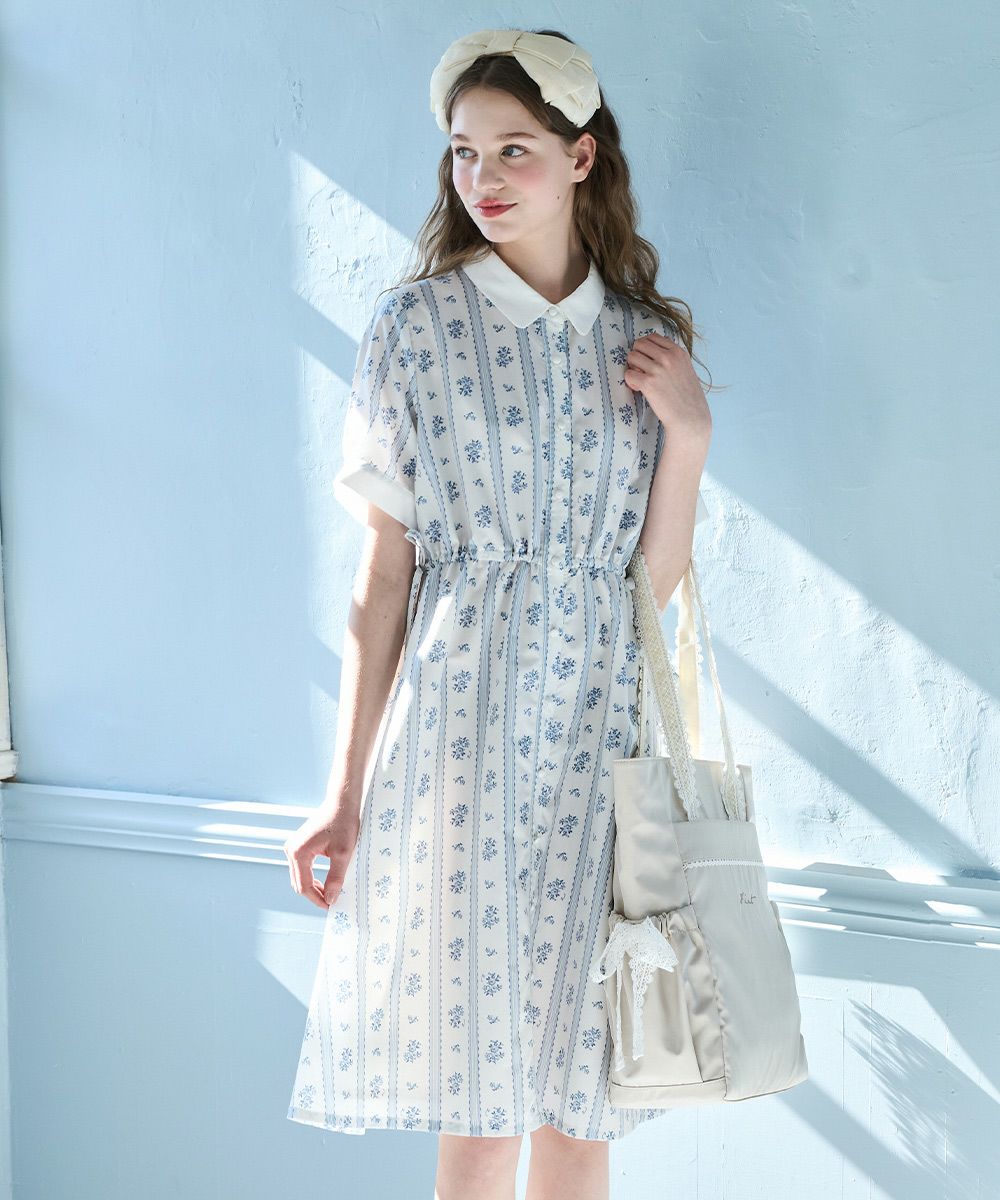 light blue×white