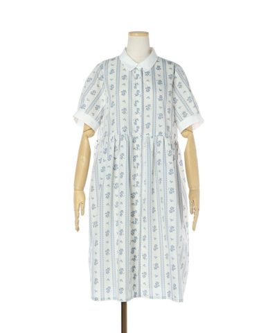 Not apertured (light blue×white)
