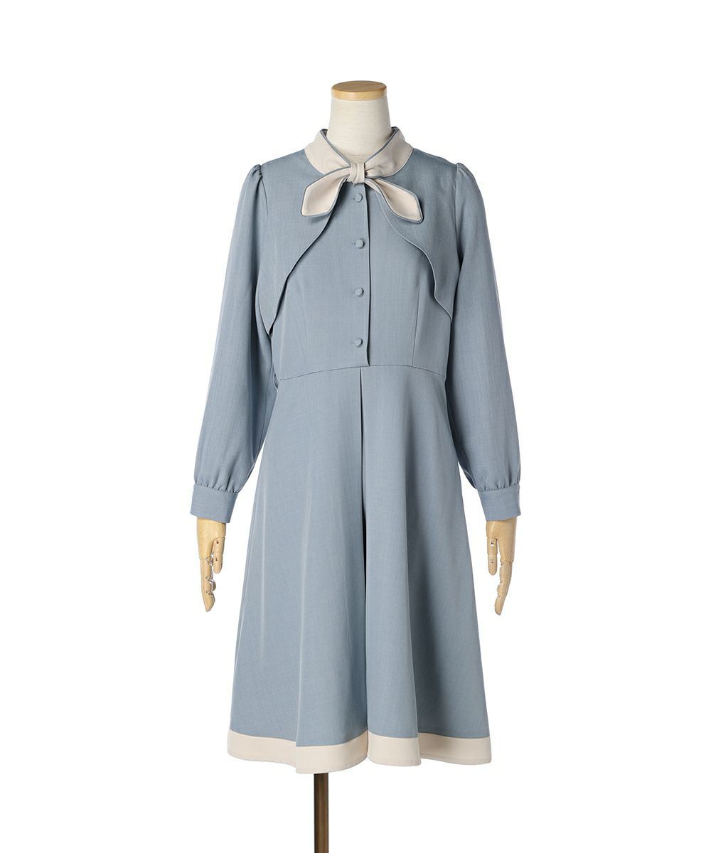 ベルトを外した状態 (light blue×white)