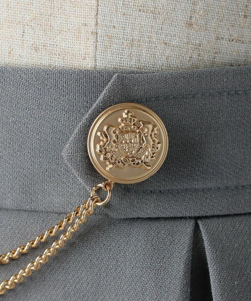 button up (light gray)