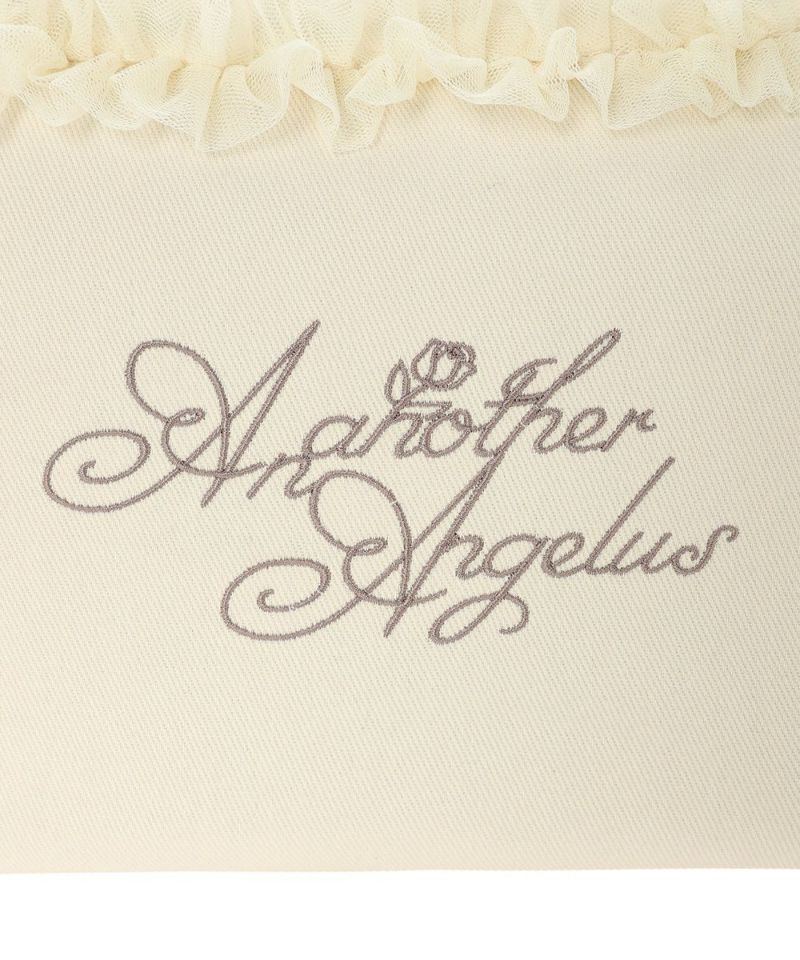 Logo embroidery up (ivory)