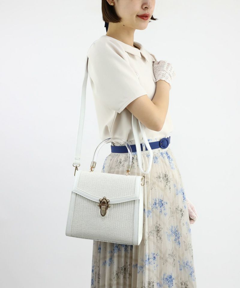 For shoulder bags / off white