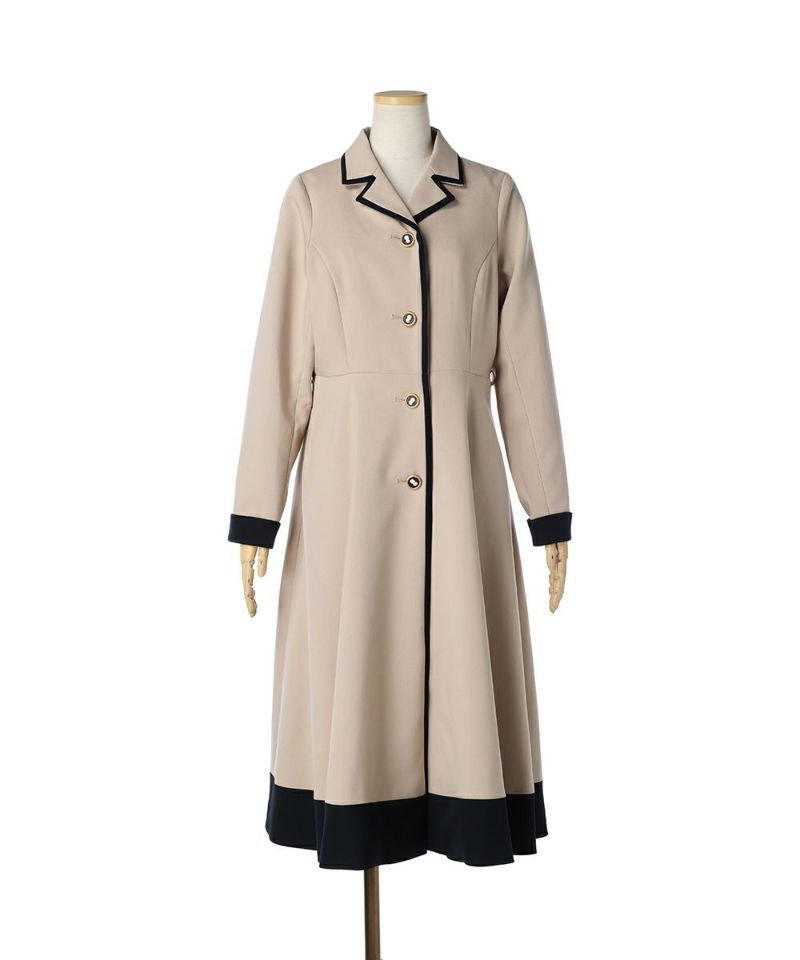 State with belt removed (ivory×navy)
