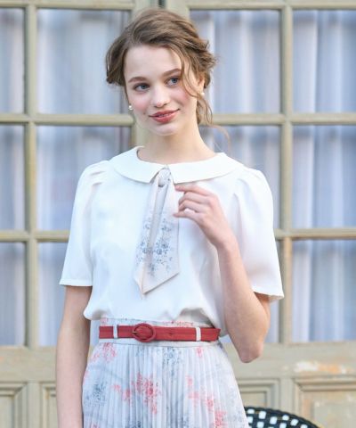 Blouse with ivy rose scarf tie/an another angelus [49BF02h003]