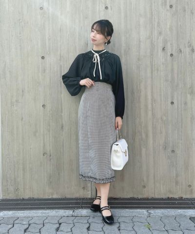 □ Ruffled hem gingham tight skirt/an another angelus [49BG01q004]