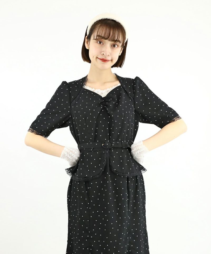 black×white / 165cm / Layered with lace innerwear
