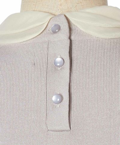 button up (light gray)