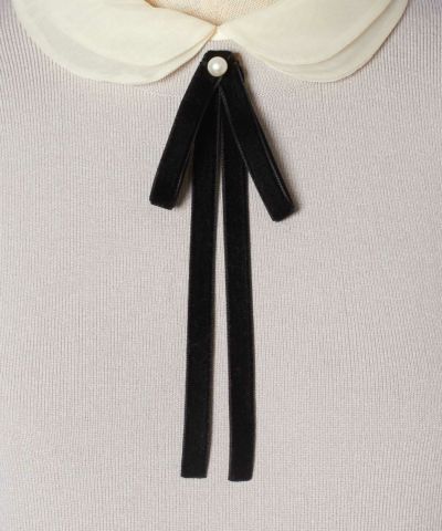 Ribbon up (light gray)