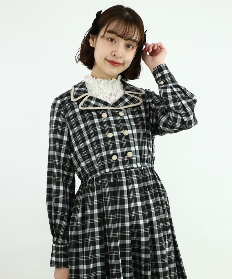 black×beige / 165cm / レーストップスとのレイヤード