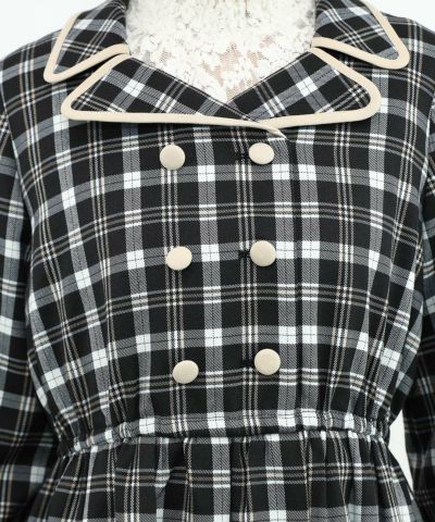 black×beige / 165cm / レーストップスとのレイヤード