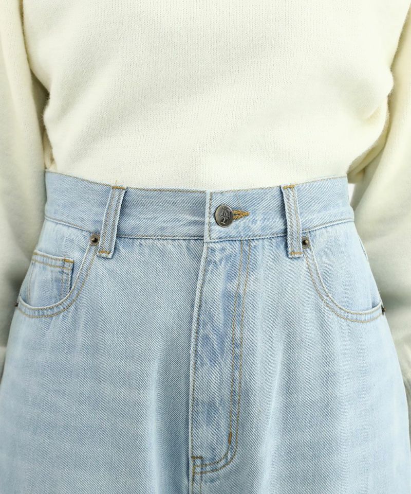 light blue / 160cm / wearing size: 1