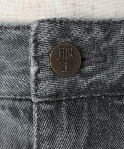 Button (gray)