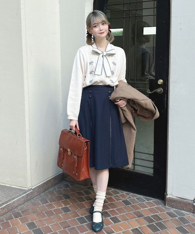 off white / 160cm / layered with blouse