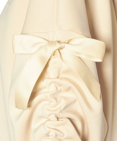 ribbon up (cream)