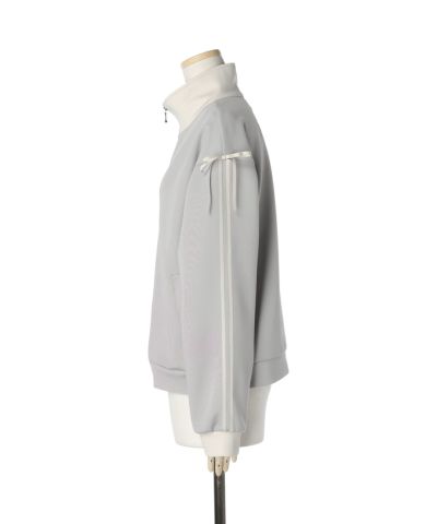 Side (light gray)