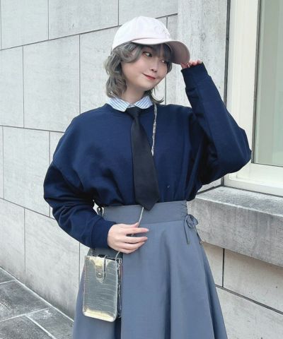 light blue×white / 160cm / layered with sweatshirts