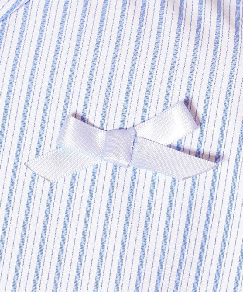 Fabric up (light blue x white)