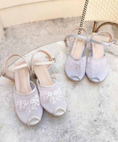 □ Monochrome flower embroidered mesh sandals/an another angelus [49BA02c003]
