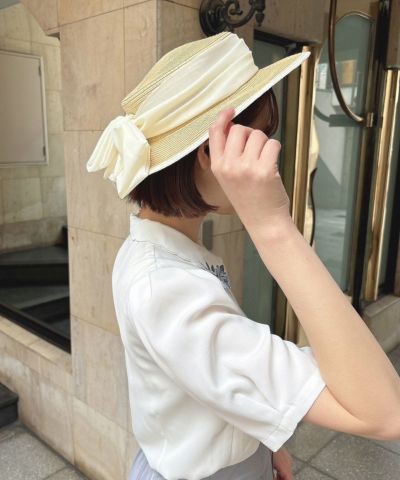 beige × white