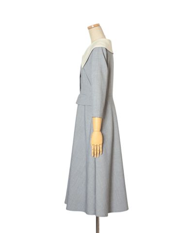 Side (light gray)