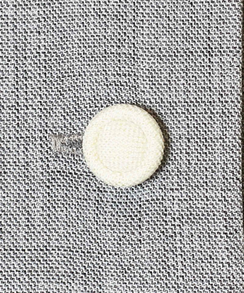 button up (light gray)