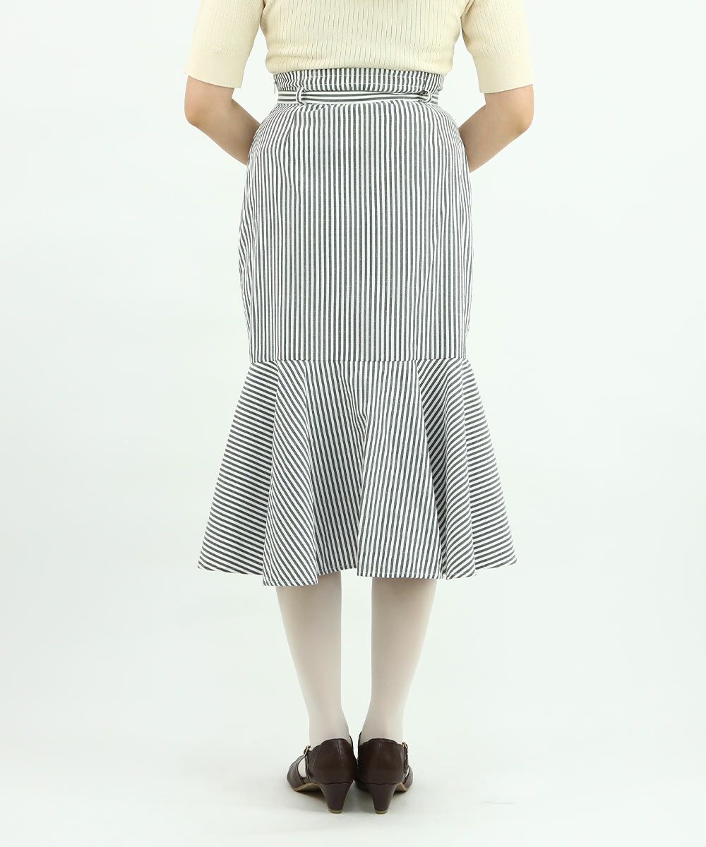 black×white / 157cm