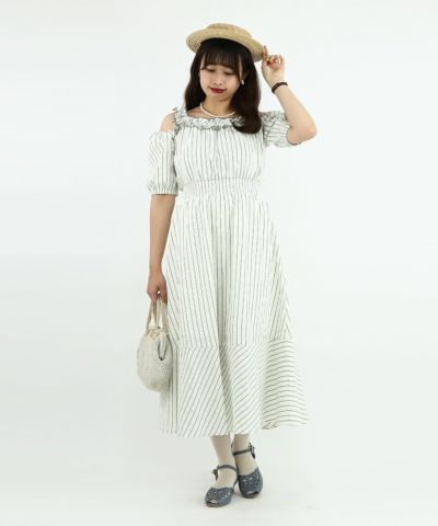 cream / 157cm / Off-shoulder