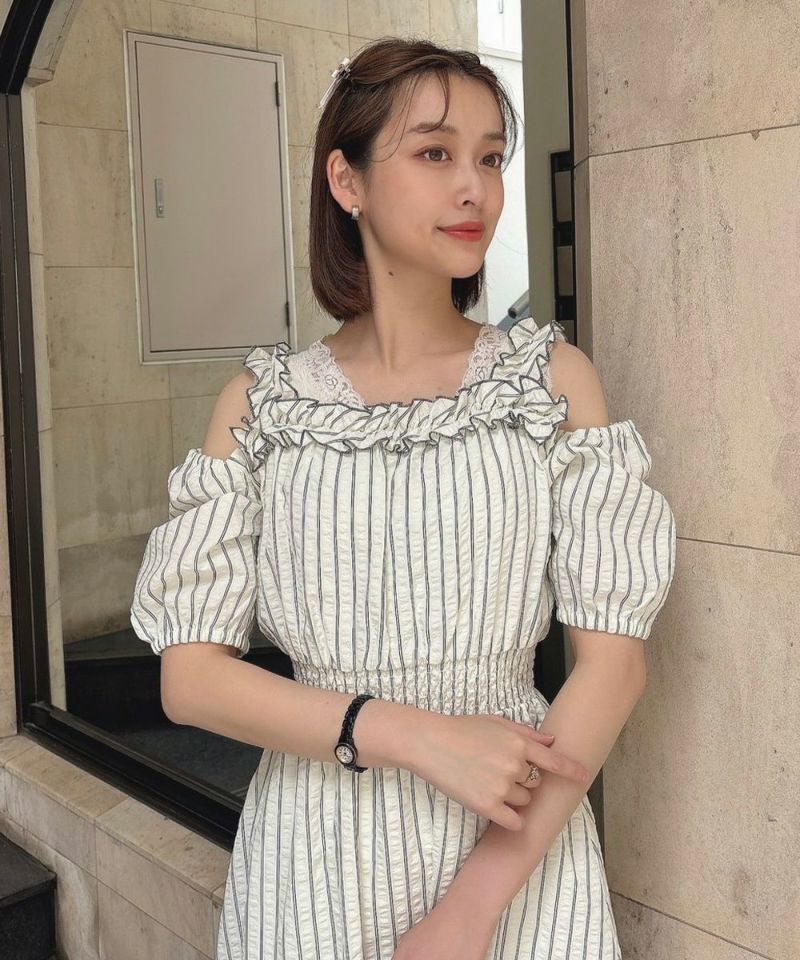 cream / 165cm / Off-shoulder