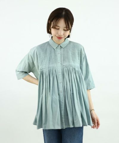 Gardenia dyed pintuck volume shirt/COUPE LE COEUR [49PF01h003]