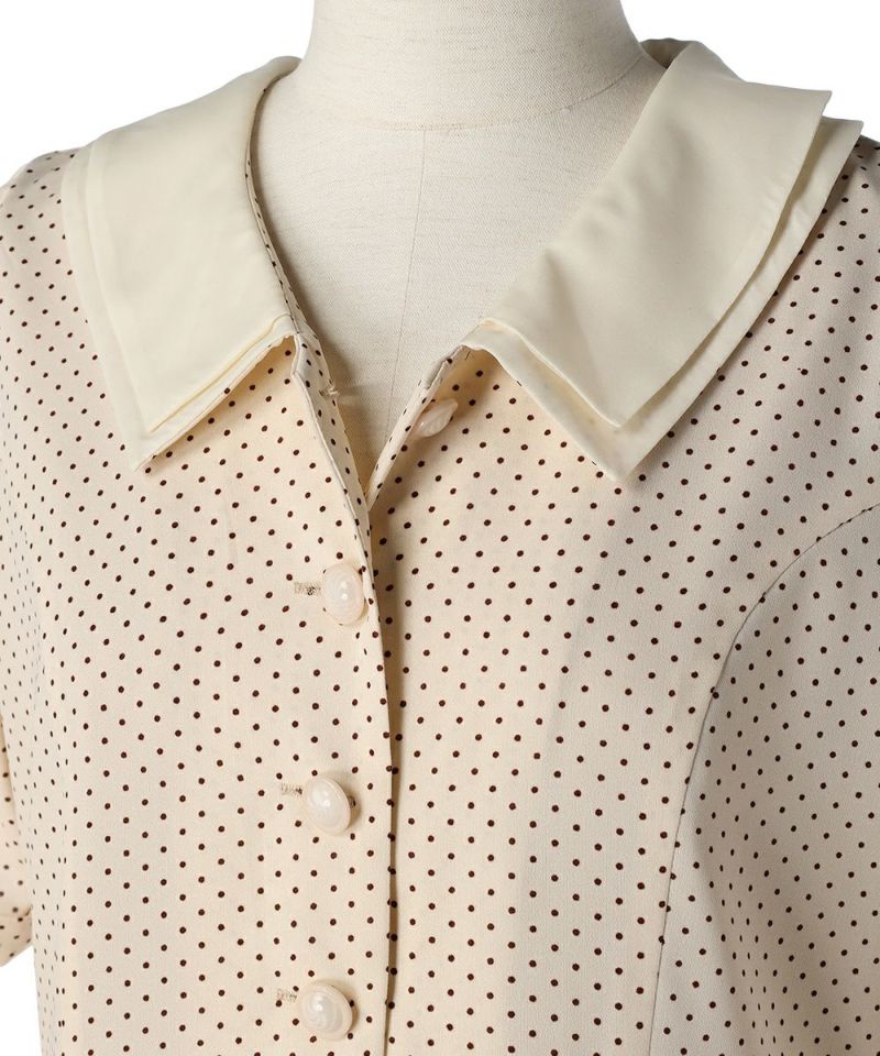 Unbuttoned (light beige)