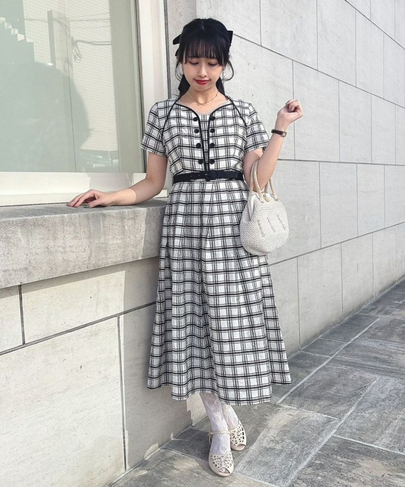 black×white / 157cm / Layered with lace inner