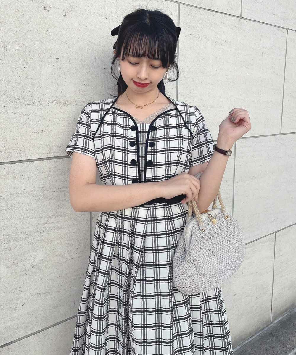 black×white / 157cm / レースインナーとのレイヤード