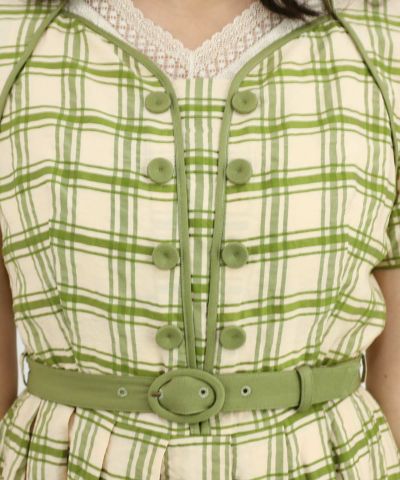 green×beige / 157cm / Layered with lace inner