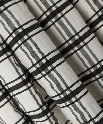 Fabric up (black x white)