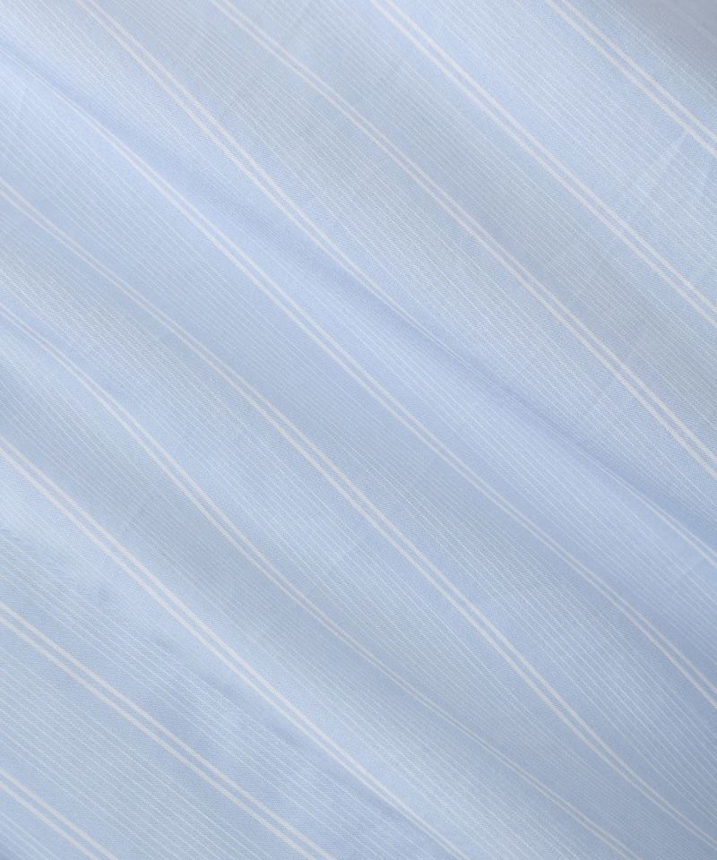 Fabric up (light blue x white)