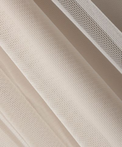 Fabric close-up (off white)