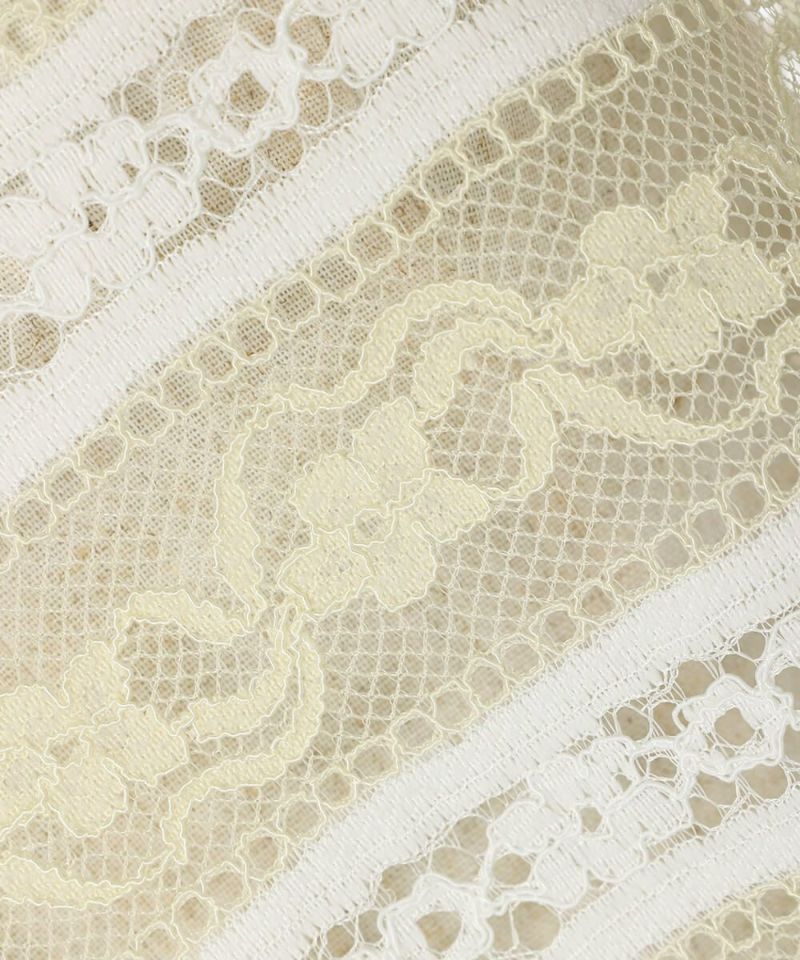 Fabric close-up (ivory×white)