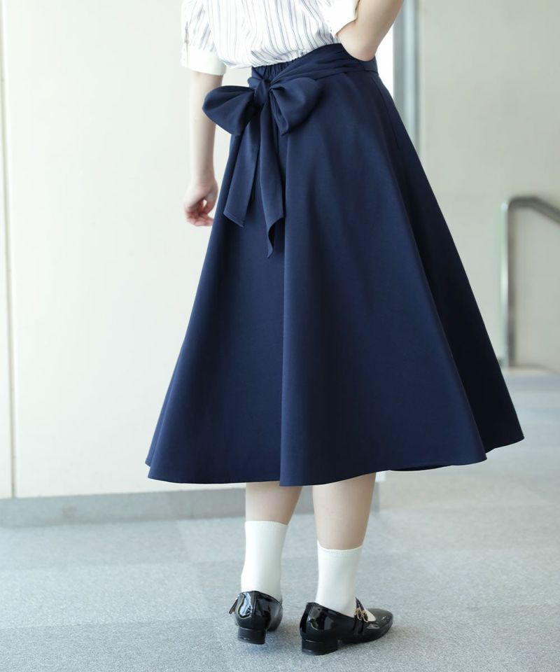 Navy / 165cm / Wearing size: 2
