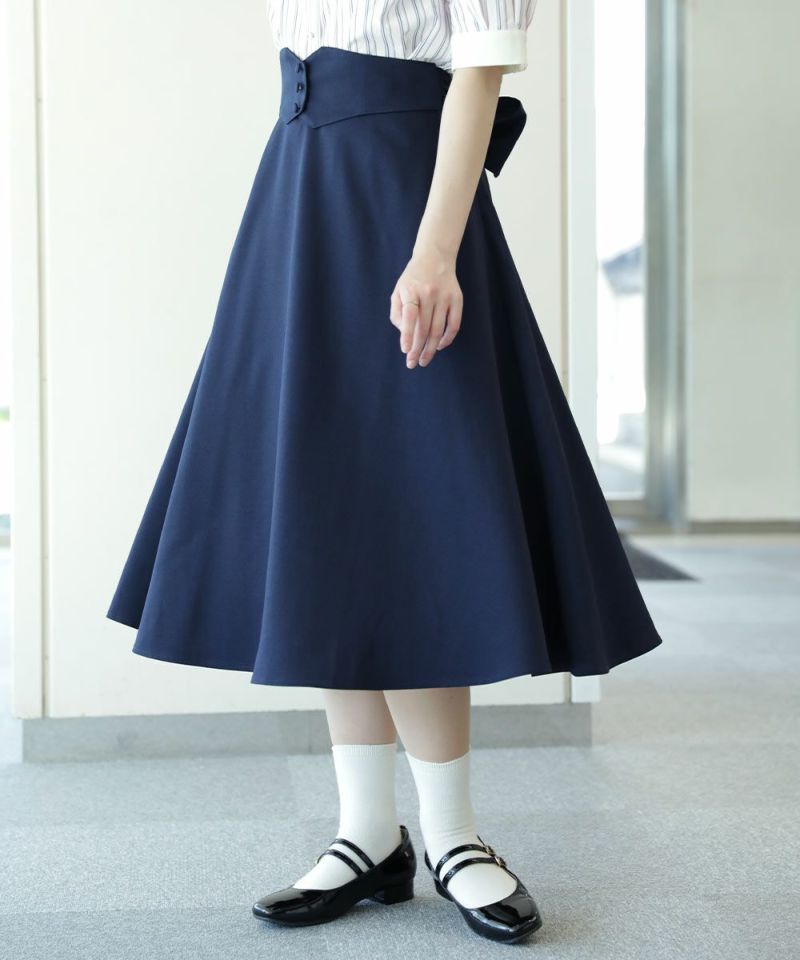 Navy / 165cm / Wearing size: 2