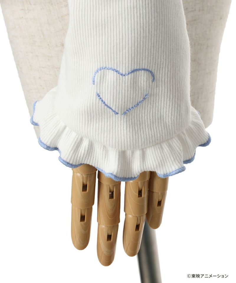 Arm cover / embroidery close-up (off white)