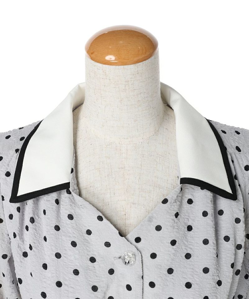 Front up (light gray × black)