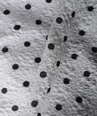Fabric close-up (light gray x black)