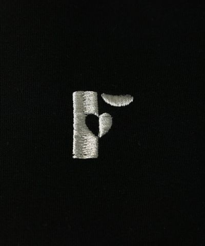 Embroidered logo (black)