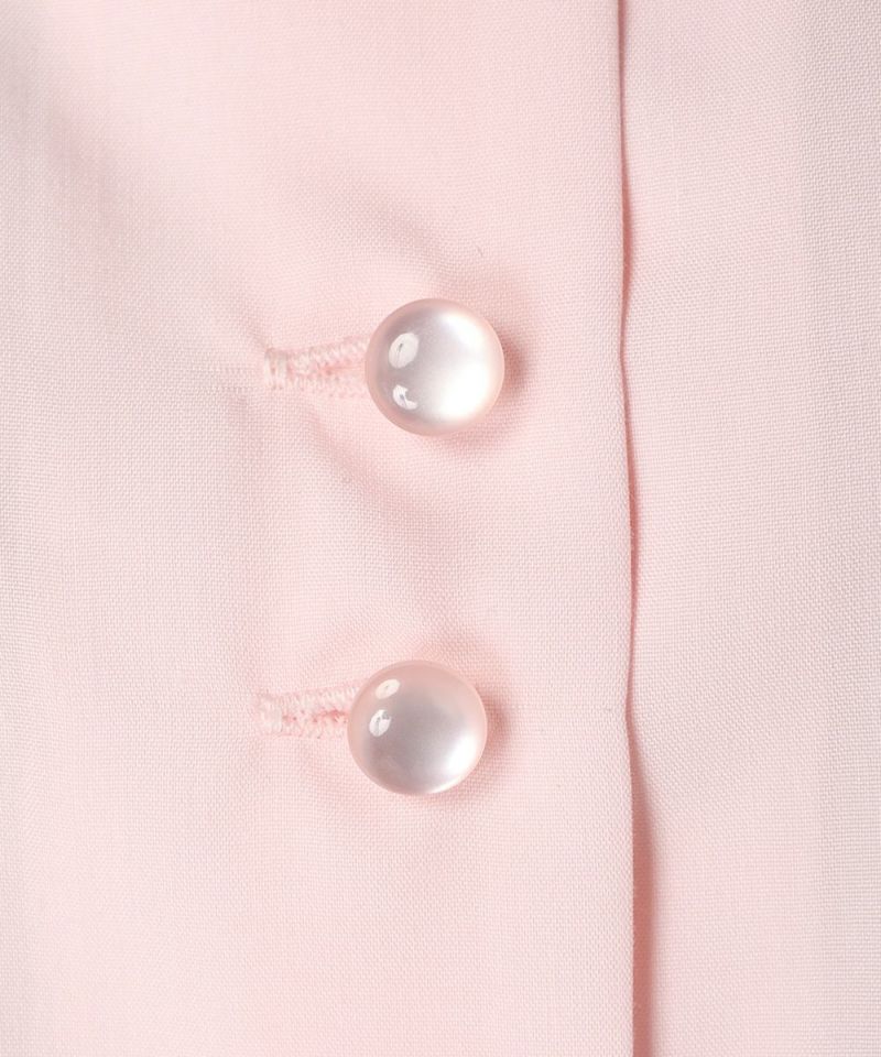 Button (pink)
